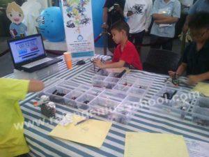raise lego workshop kids world at centra rama2 2web