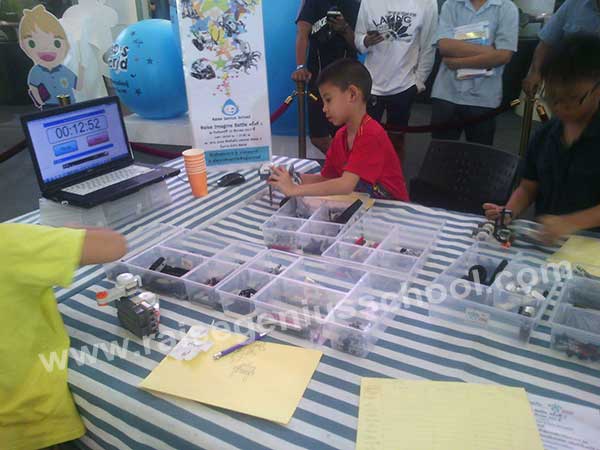raise lego workshop kids world at centra rama2 2web