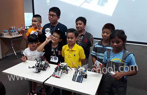 sumo robot champion Lego robot camp 2017